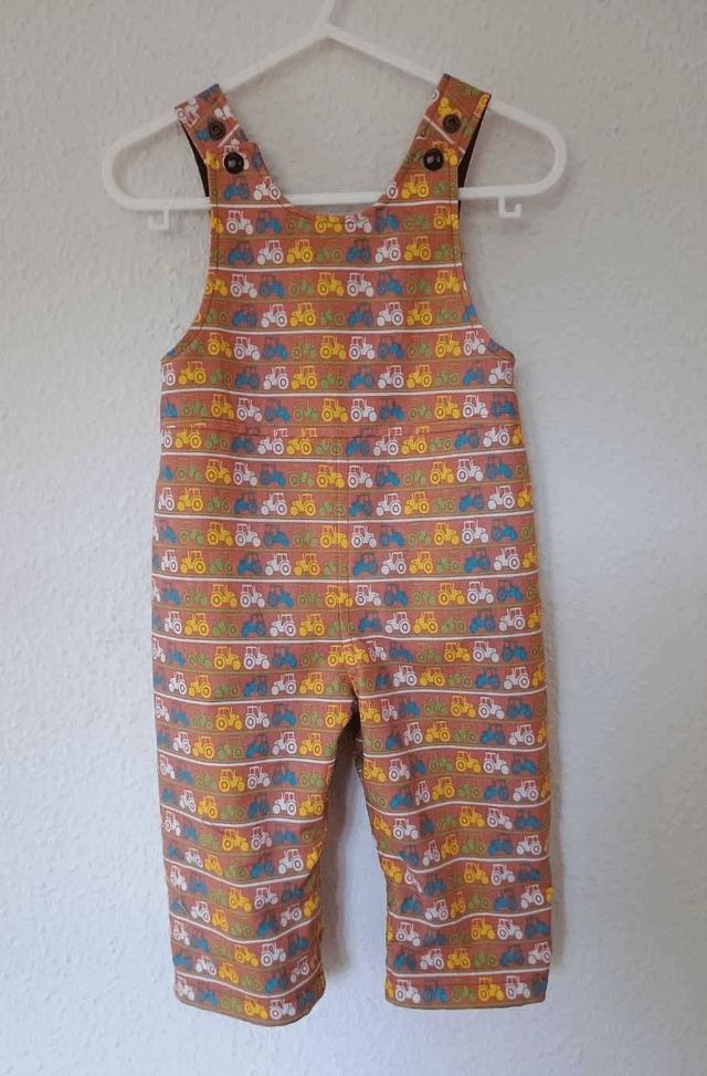 Dungarees - 6-9 mth (8 kg).   Small tractors