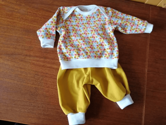 Babygrows, etc- ideas